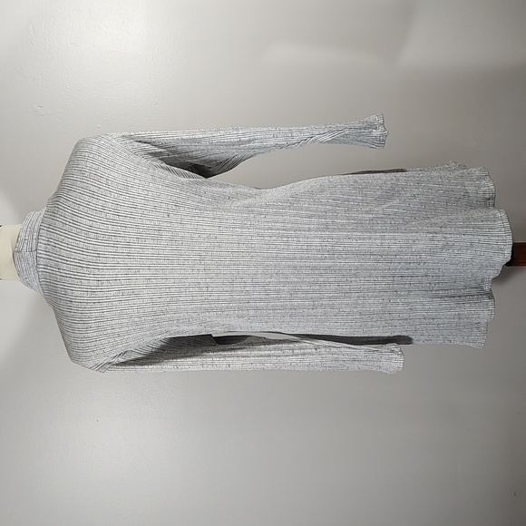 Top: Open Front Cardigan - Picture 5 of 5